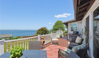 213 Seaside Dr, Jamestown, RI 02835