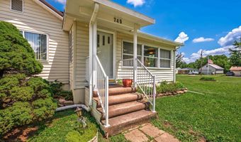 740 E Powers St, Albany, IN 47320