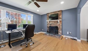 79 Strawberry Hill Rd, Bristol, CT 06010