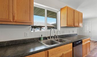 108 10th St B, Belgrade, MT 59714