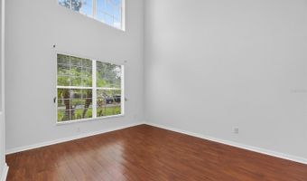 7711 NOTTINGHILL SKY Dr, Apollo Beach, FL 33572