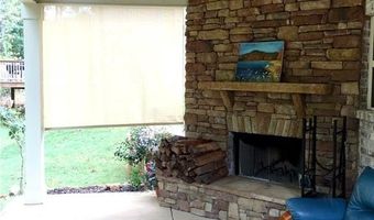 1861 MOYLE Ln, Auburn, AL 36830