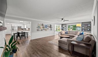 390 Willard Rd, Aurora, OH 44202
