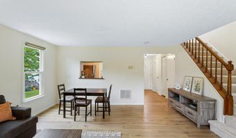 11230 WESTPORT Dr, Bowie, MD 20720