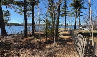 14 Lakeshore Dr, Belgrade, ME 04917