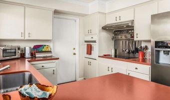 5760 Urban Dr, La Mesa, CA 91942