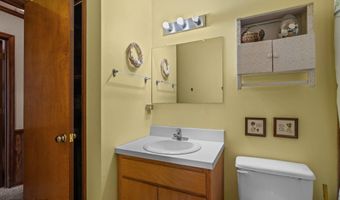 241 Moonlight Dr, Atlantic Beach, NC 28512