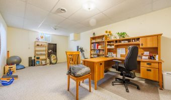 210 Evergreen Dr, Batesville, IN 47006