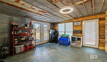 13545 Lyons Ave, Bayou La Batre, AL 36509