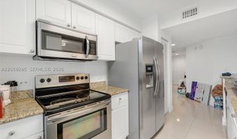 19501 W Country Club Dr 309, Aventura, FL 33180