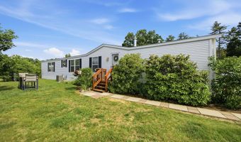 37 Circle Dr, Belmont, NH 03220