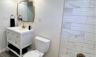 1604 Broadway Blvd W, Ada, OK 74820