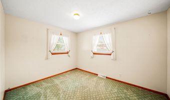 2716 Russell Rd, Ashtabula, OH 44004