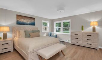 115 Hill Top Dr, Johnston, RI 02919