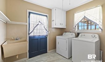 3791 Robinsonville Rd, Atmore, AL 36502