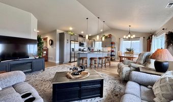 455 S Lucas St, Buffalo, WY 82834