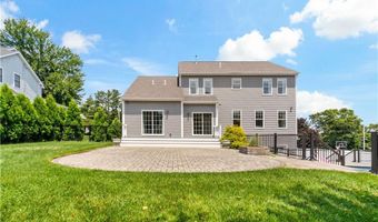 54 Michael Dr, Bristol, RI 02809
