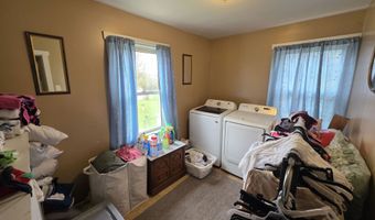 2949 Monroe St, Ashland, KY 41102