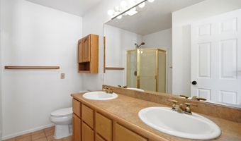 77 Kealohilani St, Kahului, HI 96732