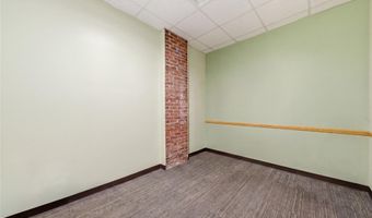 209 Broadway, Amityville, NY 11701