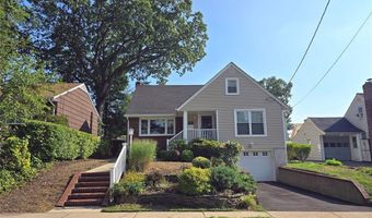 202 Pleasant Ave, Bergenfield, NJ 07621