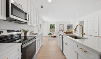 2807 BARBERRY Ln, Bowie, MD 20715
