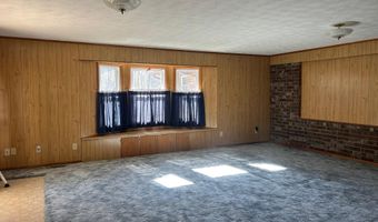 4027 DIX St, Anniston, AL 36201