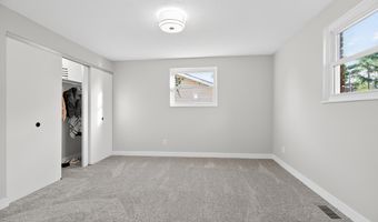 205 Linkensmith Dr, Anna, OH 45302