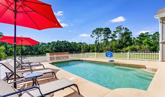 176 Jule St, Apalachicola, FL 32320