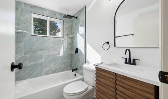 5999 Ambleside Dr, Columbus, OH 43229