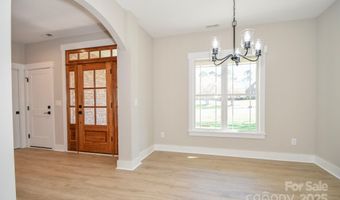 1202 Louise Ln, Albemarle, NC 28001