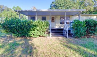 8425 NE 33 Ct, Anthony, FL 32617