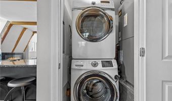 494 Woonasquatucket Ave 504, North Providence, RI 02911