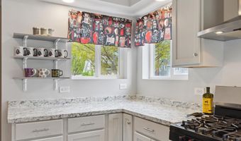 113 S Grover Ave, Alma, MI 48801