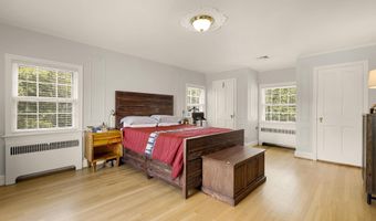 5135 MASSACHUSETTS Ave, Bethesda, MD 20816