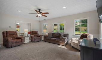 4311 Martingale Ln NW, Acworth, GA 30101