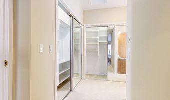 3682 Tanglewood Ct, Ann Arbor, MI 48105