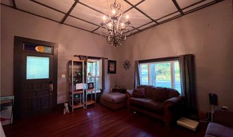 1421 Hendrix St, Altus, AR 72821