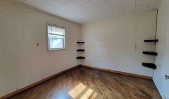 751 James St, Adrian, MI 49221