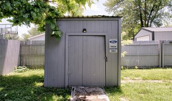 85 Rural St, Austin, IN 47102