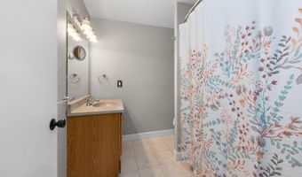 55 Lakewood Pines Rd 9, Bristol, NH 03222