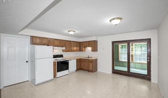 48903 N Ridge Rd, Amherst, OH 44001
