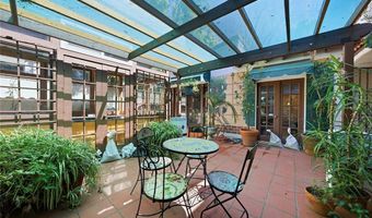 2393 Allen Ave, Altadena, CA 91001