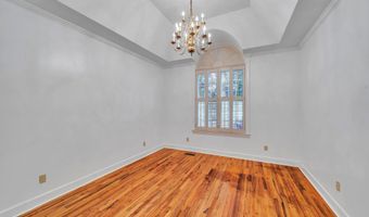 104 Westlake Cir, Americus, GA 31709