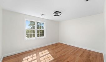 64 Highland Ave B, Attleboro, MA 02703