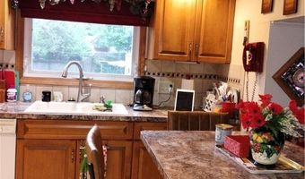 58 Dalewood Dr, Amherst, NY 14228