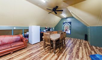 209 N Wickham St, Alvord, TX 76225