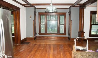 219 A Ave W, Albia, IA 52531