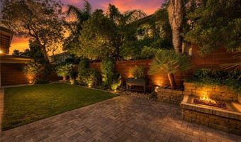10501 Winter Grass Dr, Las Vegas, NV 89135