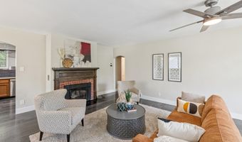 2431 N NOTTINGHAM St, Arlington, VA 22207